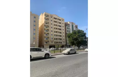 Residential Ready Property 2 Bedrooms U/F Apartment  for rent in Al Sadd , Doha #8621 - 1  image 