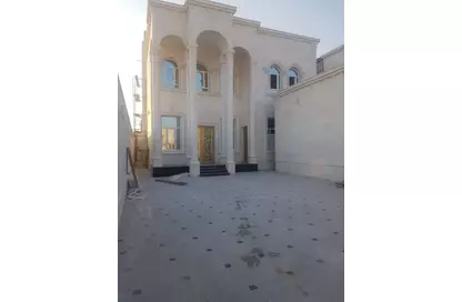 Residential Ready Property 7+ Bedrooms S/F Standalone Villa  for sale in Al Sadd , Doha #8628 - 1  image 