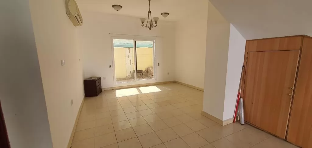Residential Property 4 Bedrooms S/F Standalone Villa  for rent in Old-Airport , Doha-Qatar #8690 - 1  image 