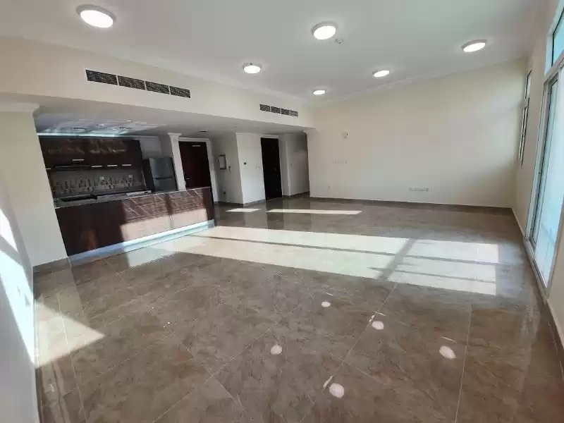 Residential Ready Property 2 Bedrooms S/F Apartment  for rent in Al Sadd , Doha #8919 - 1  image 