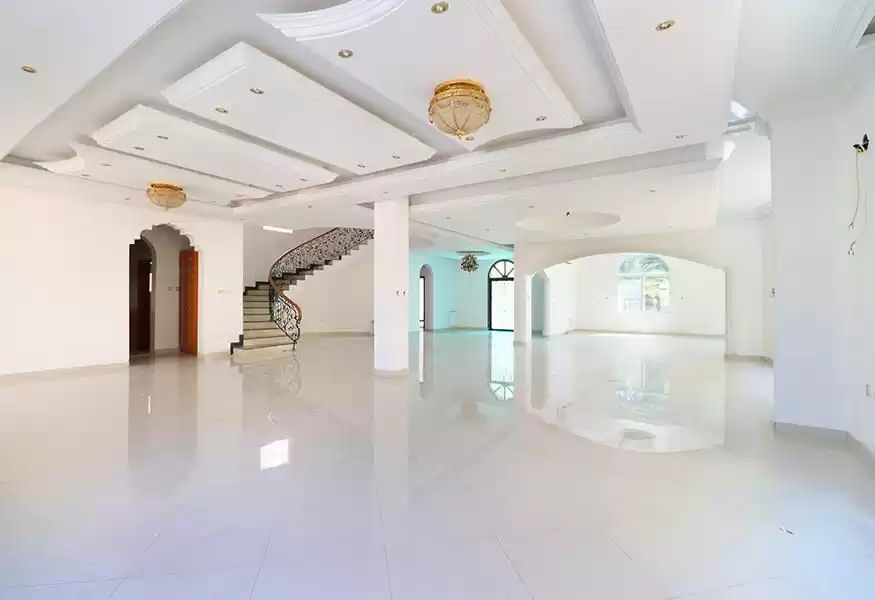 Residencial Listo Propiedad 5 habitaciones S / F Villa Standerlone  alquiler en al-sad , Doha #9038 - 1  image 