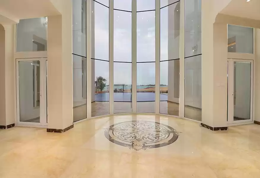 Résidentiel Propriété prête 5 chambres S / F Villa autonome  a louer au Al-Sadd , Doha #9144 - 1  image 