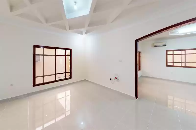 Résidentiel Propriété prête 6 chambres U / f Villa autonome  a louer au Al-Sadd , Doha #9247 - 1  image 