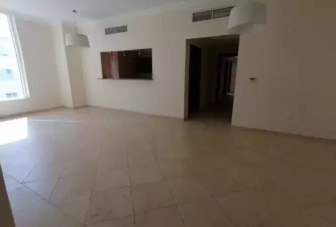 Résidentiel Propriété prête 3 chambres S / F Appartement  a louer au Al-Sadd , Doha #9283 - 1  image 