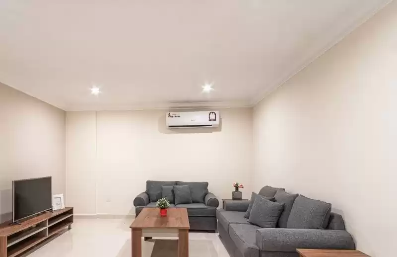 Residential Ready Property 3 Bedrooms F/F Apartment  for rent in Al Sadd , Doha #9352 - 1  image 