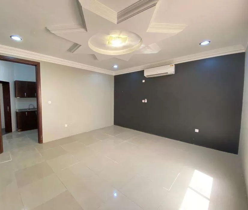 Residential Ready Property Studio U/F Apartment  for rent in Doha-Qatar #9413 - 1  image 