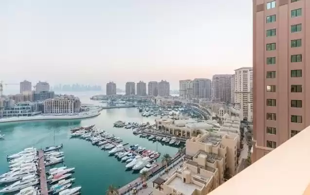 Wohn Klaar eigendom 2 Schlafzimmer S/F Wohnung  zu vermieten in Al Sadd , Doha #9455 - 1  image 