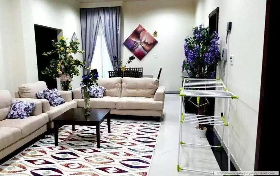 Résidentiel Propriété prête 2 chambres F / F Appartement  a louer au Al-Sadd , Doha #9559 - 1  image 