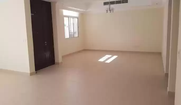 Residential Ready Property 5 Bedrooms S/F Villa in Compound  for rent in Al Sadd , Doha #9596 - 1  image 
