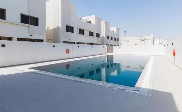 Residencial Listo Propiedad 1 dormitorio F / F Villa en Compound  alquiler en Doha #9608 - 1  image 