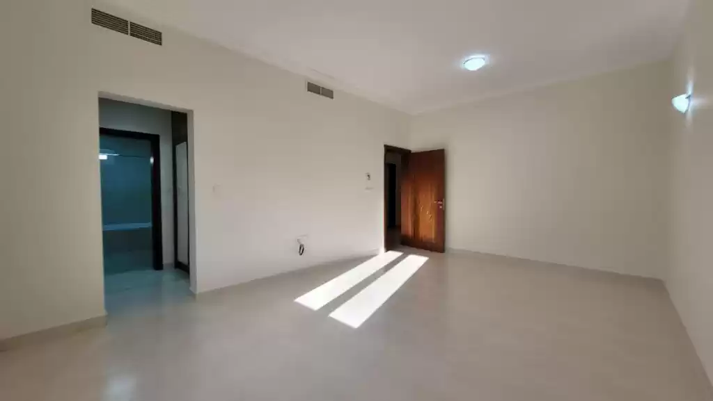 Residential Ready Property 4 Bedrooms S/F Standalone Villa  for rent in Al Sadd , Doha #9635 - 1  image 