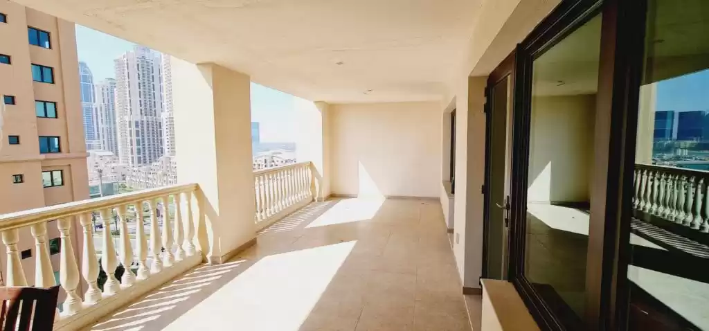 Residential Ready Property 2 Bedrooms S/F Apartment  for rent in Al Sadd , Doha #9649 - 1  image 