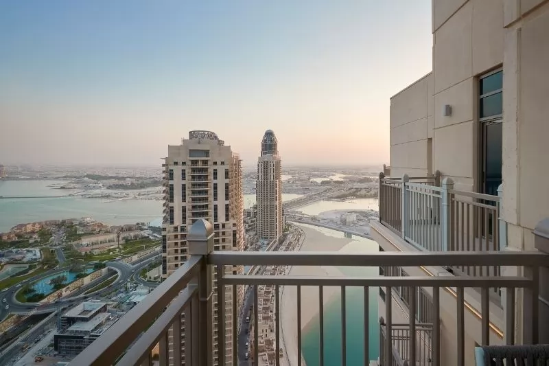 yerleşim Hazır Mülk 3+hizmetçi Yatak Odası F/F Apartman  kiralık içinde Al Sadd , Doha #9751 - 1  image 