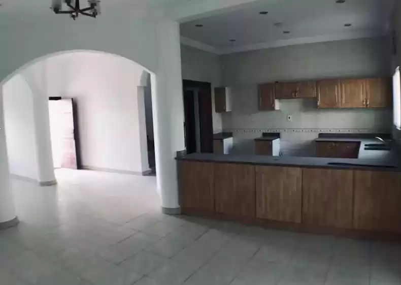 住宅 就绪物业 5+女仆卧室 U/F 化合物  出租 在 萨德 , 多哈 #9775 - 1  image 