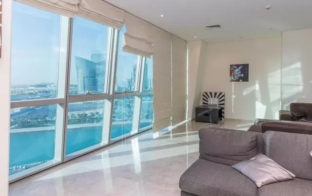 yerleşim Hazır Mülk 3 yatak odası F/F Apartman  kiralık içinde Al Sadd , Doha #9781 - 1  image 