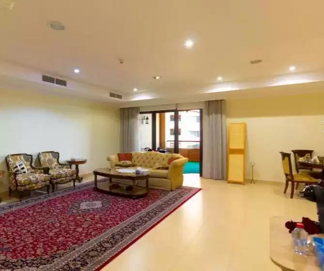 Жилой Готовая недвижимость 3+комнаты для горничных Ж/Ж Квартира  продается в Аль-Садд , Доха #9809 - 1  image 