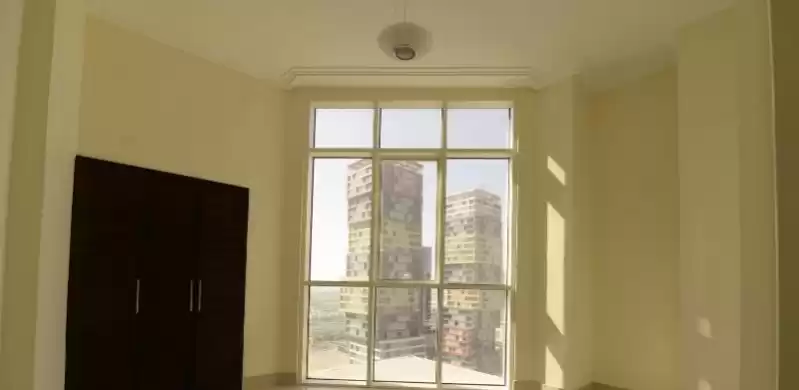 Residential Ready Property 2 Bedrooms S/F Apartment  for rent in Al Sadd , Doha #9874 - 1  image 