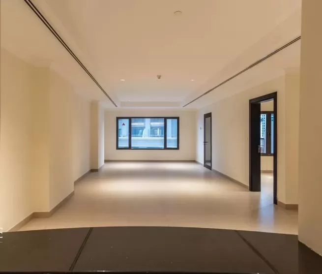 Residential Ready Property 1 Bedroom S/F Apartment  for sale in The-Pearl-Qatar , Doha-Qatar #9959 - 1  image 