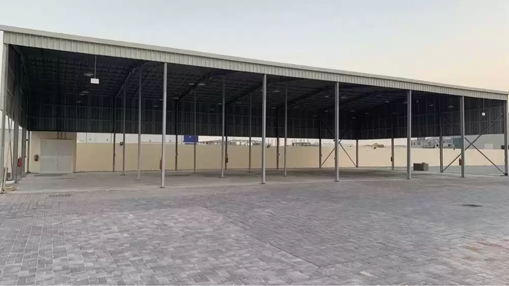 Commercial Ready Property U/F Warehouse  for rent in Al Sadd , Doha #9994 - 1  image 